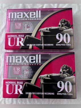 Maxell UR Audio Cassette Tapes 90 Minutes